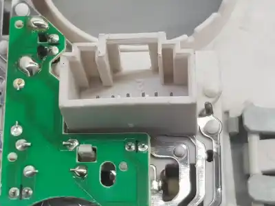 Автозапчастина б/у внутрішне світло для seat leon st (5f8) 1.6 tdi посилання на oem iam 5f0947105r  5f0947105r