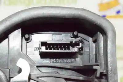 Second-hand car spare part left front door lock for bmw x3 (e83) 2.0 d oem iam references 51217167067  51217202145