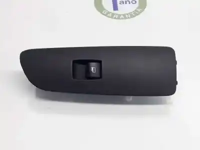 Peça sobressalente para automóvel em segunda mão botão / interruptor elevador vidro dianteiro direito por bmw serie 1 berlina 2.0 16v d referências oem iam 61319162997