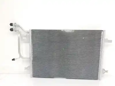 Piesă de schimb auto la mâna a doua CONDENSATOR / RADIATOR AER CONDITIONAT pentru AUDI A4 B5 (8D2)  Referințe OEM IAM 8D0260401H  8D0260401A
