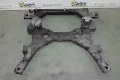 Pièce détachée automobile d'occasion essieu avant pour mercedes-benz viano (w639) 2.1 cdi cat références oem iam a6392410413  a6392410413