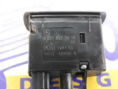 Автозапчастина б/у передній правий віконний вимикач для clase c clase m 3.0 cdi посилання на oem iam a2518200510  03128156