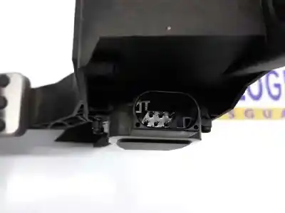 Second-hand car spare part accelerator pedal for clase c clase m 3.0 cdi oem iam references a1643000104  1643000004