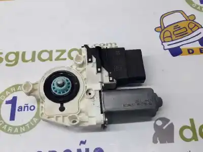 Pièce détachée automobile d'occasion moteur lève vitre arrière gauche pour seat leon 2.0 tdi références oem iam 1k0959703n 3c0959703ese1 983599334 