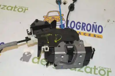 Second-hand car spare part rear right door lock for clase c clase c berlina 2.1 cdi oem iam references a2047302835