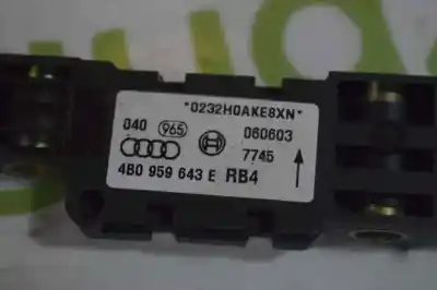 Peça sobressalente para automóvel em segunda mão sensor por audi a3 (8p1) 2.0 tdi 16v referências oem iam 4b0959643e  4b0959643e