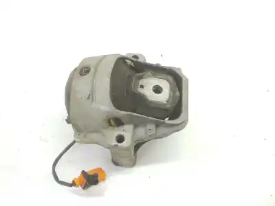 Second-hand car spare part engine support for audi a4 avant 2.0 16v tdi oem iam references 8r0199381b 8r0199381b 