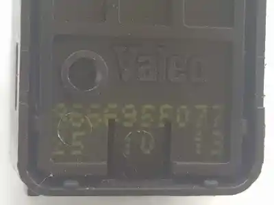 Peça sobressalente para automóvel em segunda mão botão / interruptor elevador vidro dianteiro esquerdo por peugeot partner kombi 1.6 16v hdi fap referências oem iam 6490e2  6490e2