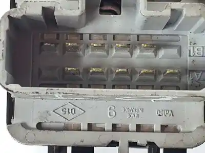 Автозапчасти б/у выключатель левого переднего окна за renault espace iv (jk0/1_) 2.2 dci (jk0h) ссылки oem iam 8200315042  8200315042