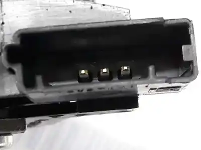 Second-hand car spare part trunk lock for opel adam (m13) 1.4 oem iam references 13587646  13509599