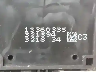 Second-hand car spare part left front power window switch for opel adam (m13) 1.4 oem iam references 13360335  13360335