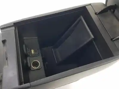 Автозапчастина б/у центральний подлокник для mazda cx5 ke style 2wd посилання на oem iam kd4564420a02  kd4564420a02