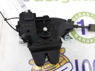 Second-hand car spare part trunk lock for clase c clase e lim. 2.1 cdi oem iam references 2047500485