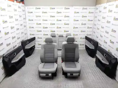 Second-hand car spare part complete seat set for clase c clase e lim. 2.1 cdi oem iam references 