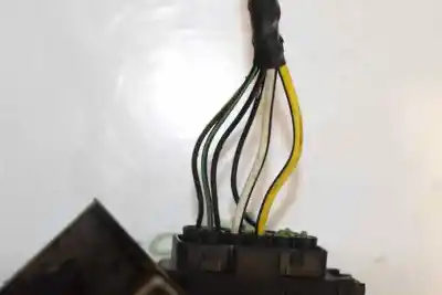 Pezzo di ricambio per auto di seconda mano serratura porta anteriore destra per ford focus ii sedán (db_, fch, dh) 1.8 tdci riferimenti oem iam 4892360  3m5ar21812am