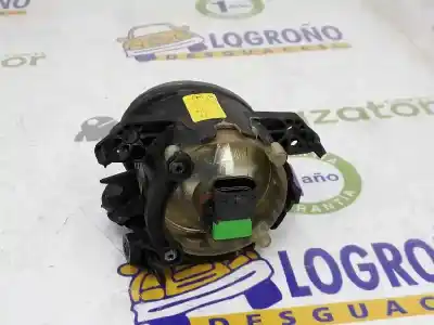 Second-hand car spare part left fog light for clase c clase c berlina 2.2 cdi oem iam references a2518200755  0305075001