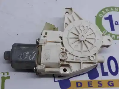 Second-hand car spare part right front window motor for clase c clase c berlina 2.2 cdi oem iam references a2048200242  971218100 0130822502