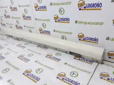 Автозапчастина б/у бічна сподниця для clase c clase c berlina 2.2 cdi посилання на oem iam a2043960410  20469804549999