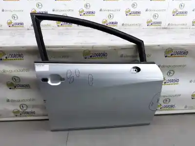 Recambio de automóvil de segunda mano de PUERTA DELANTERA DERECHA para SEAT LEON  referencias OEM IAM 1P0831056A  