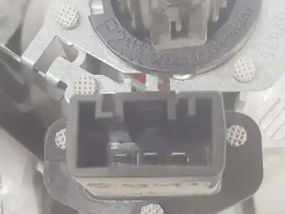 Second-hand car spare part left tailgate door light for bmw x3 (e83) 2.0 d oem iam references 63213420203  63213420203