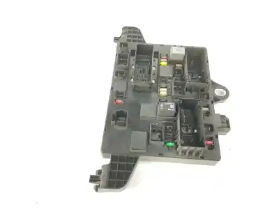 Second-hand car spare part fuse box unit for opel astra j lim. 2.0 16v cdti oem iam references 13343950  13343950