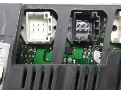 Second-hand car spare part climate control for bmw 3 (e46) 320 d oem iam references 64116931601  5hb00773826