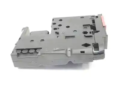 Second-hand car spare part fuse box unit for clase c clase c lim. 2.1 cdi oem iam references a2075400640  a2075400640