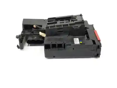 Second-hand car spare part fuse box unit for clase c clase c lim. 2.1 cdi oem iam references a2075400640  a2075400640
