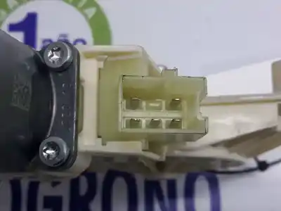 Second-hand car spare part right front window motor for clase c clase c berlina 2.1 cdi oem iam references a2048200242  971218100