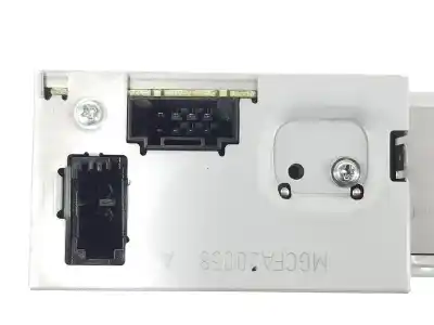 Pezzo di ricambio per auto di seconda mano impianto audio / radio cd per audi q7 (4l) 3.0 v6 24v tdi riferimenti oem iam 4l0910110a  4l0910110a