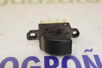 Peça sobressalente para automóvel em segunda mão botão / interruptor elevador vidro dianteiro direito por mazda 6 sedán (gg) 2.0 di (gg14) referências oem iam ge4t66370a