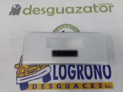 Peça sobressalente para automóvel em segunda mão luz interior por bmw serie 1 berlina 2.0 16v d referências oem iam 61319151260