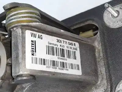 Peça sobressalente para automóvel em segunda mão alavanca de velocidades por volkswagen passat berlina 2.0 tdi referências oem iam 3c0711049r 1k0711050a 