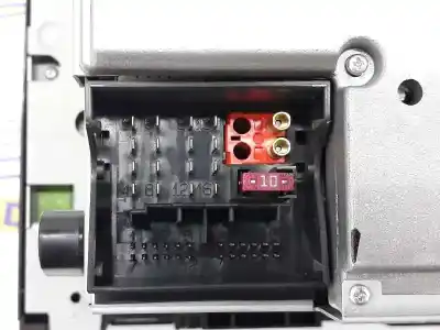 Piesă de schimb auto la mâna a doua sistem audio / cd radio casetofon pentru clase c clase a 2.0 cdi referințe oem iam a1698700289  a1698700289