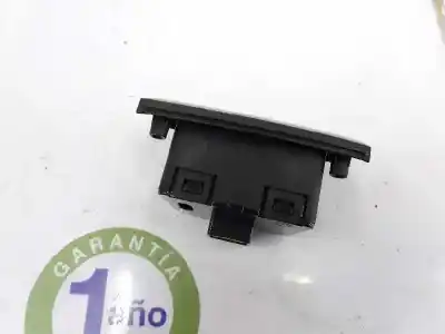 Pièce détachée automobile d'occasion écran multifonctions pour ssangyong rexton w 2.0 td références oem iam 8111008200  8111008200