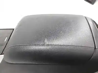 Second-hand car spare part center armrest for clase c clase r 3.0 cdi oem iam references a2516801052  2516801739