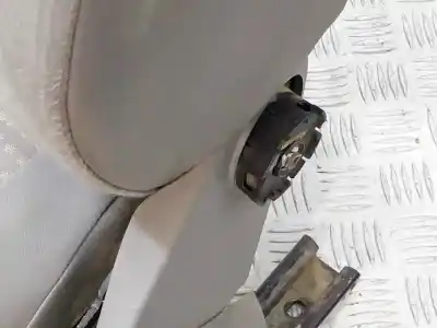 Second-hand car spare part complete seat set for volkswagen caddy ka/kb (2k) 1.9 tdi oem iam references   