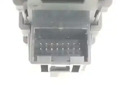 Second-hand car spare part switch for audi q3 (8ub, 8ug) 2.0 tdi oem iam references 8u0927225e  8u0927225e