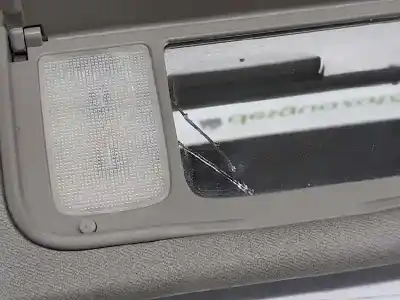 Pièce détachée automobile d'occasion pare-soleil droit pour opel antara 2.0 cdti références oem iam 95192122 95192122 