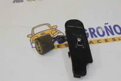 Second-hand car spare part rear right power window switch for ssangyong musso 2.9 d oem iam references 7137305000  8583005500