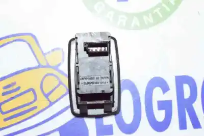 Second-hand car spare part rear left power window switch for bmw x3 (e83) 2.0 d oem iam references 61319113773  61319113773