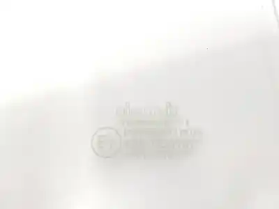 Автозапчасти б/у заднее правое окно за land rover defender (ld) 2.5 td5 ссылки oem iam lr042760  mtc2863