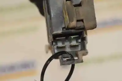 Peça sobressalente para automóvel em segunda mão motor de fechadura central traseiro esquerdo por ssangyong musso 2.9 d referências oem iam 8835005101  8835005101