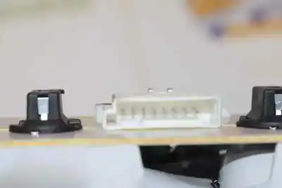 Peça sobressalente para automóvel em segunda mão luz interior por bmw 5 (e60) 535 d referências oem iam 63316962057  63316962057