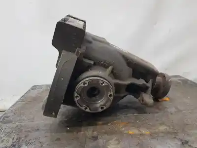 Second-hand car spare part rear differential for bmw 5 (e60) 530 d oem iam references 33107526932  33107526932