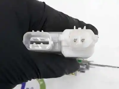 Автозапчасти б/у правый раздвижной боковой замок за mazda 5 (cr19) 2.0 (crew) ссылки oem iam c23572310g  c-310g