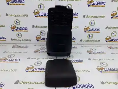 Автозапчастина б/у центральний подлокник для mitsubishi montero (v80/v90) 3.2 di-d intense посилання на oem iam mr656571  mr656449