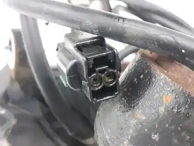 Автозапчастина б/у культ заднього правого для mitsubishi montero (v80/v90) 3.2 di-d intense посилання на oem iam mr992532  mr992532