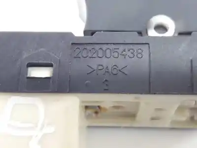 Автозапчастина б/у передній правий віконний вимикач для opel antara 2.0 cdti посилання на oem iam 202005438  202005438