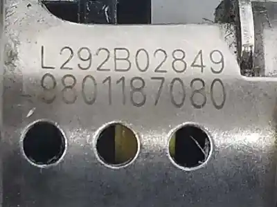 Автозапчастина б/у инжектор для citroen jumpy furgon club xl посилання на oem iam 9801187080  9801187080